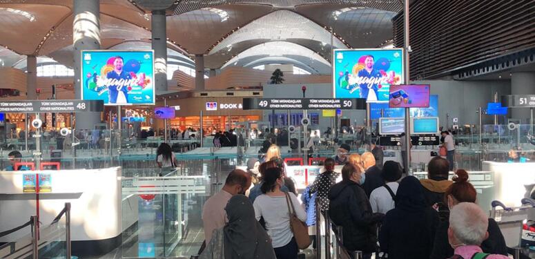 土耳其機(jī)場(chǎng)廣告